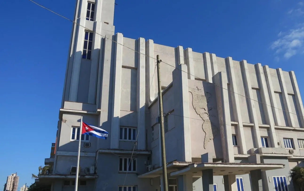 Captura de pantalla 2024-12-12 a la(s) 4.01.55 p.m.