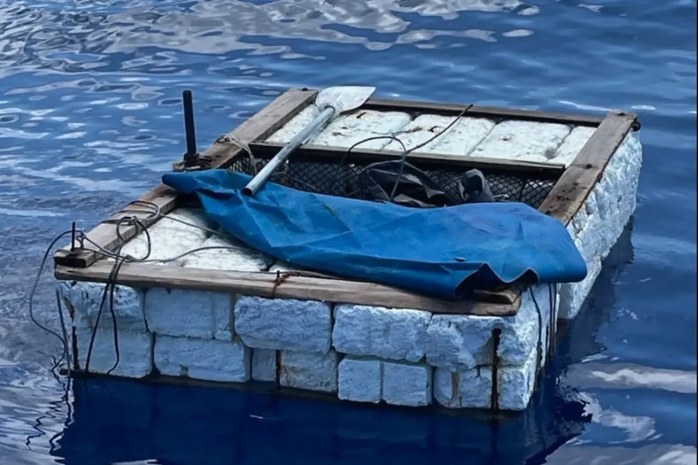 Captura de pantalla 2024-10-19 a la(s) 1.09.12 a.m.